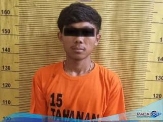 Kelabui Petugas Dengan Bungkus Rokok, Tiga Pria Langsung Dibooyong ke Polres Binjai
